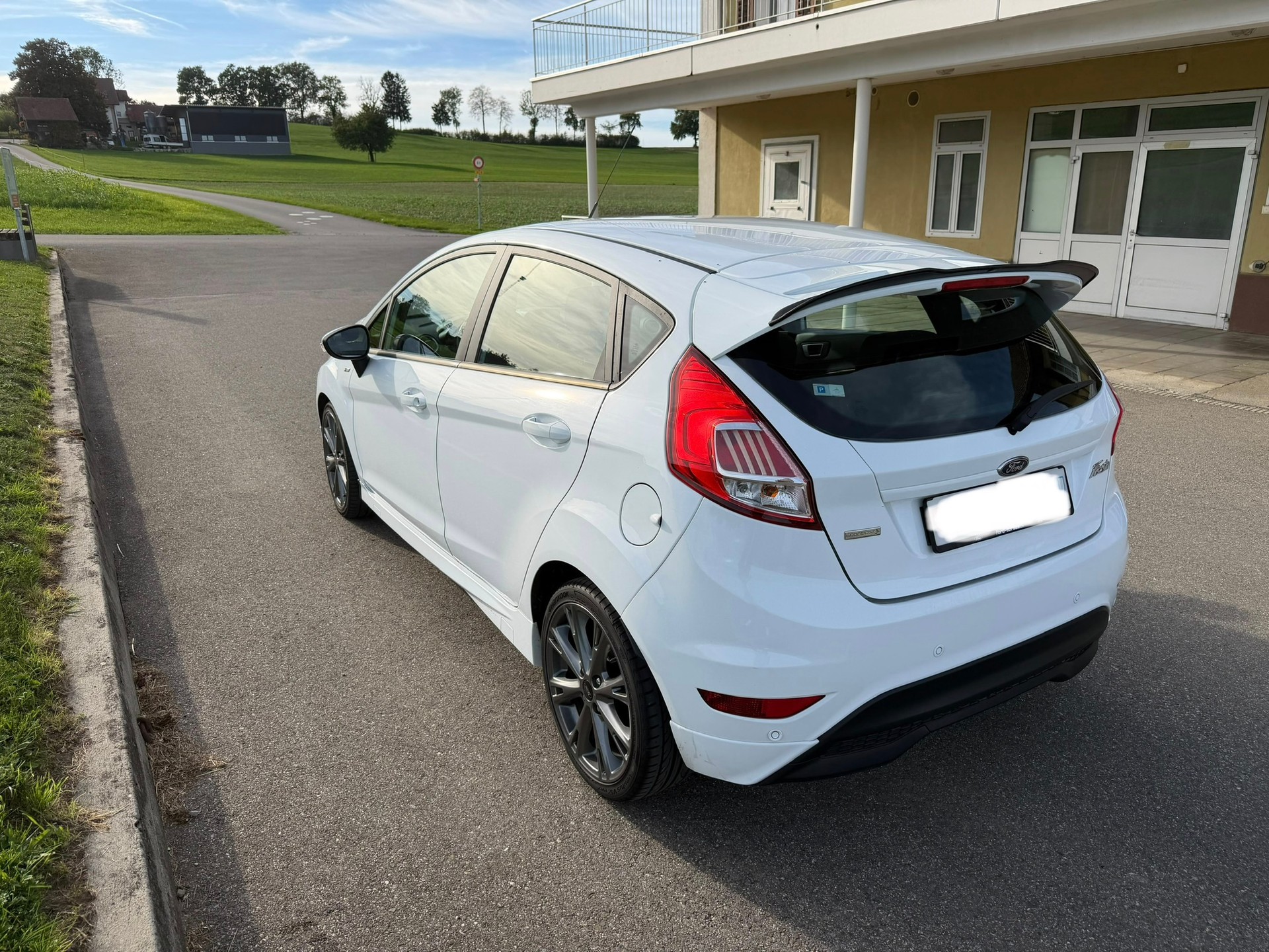 FORD 1.0 EcoB ST-Line-image-2