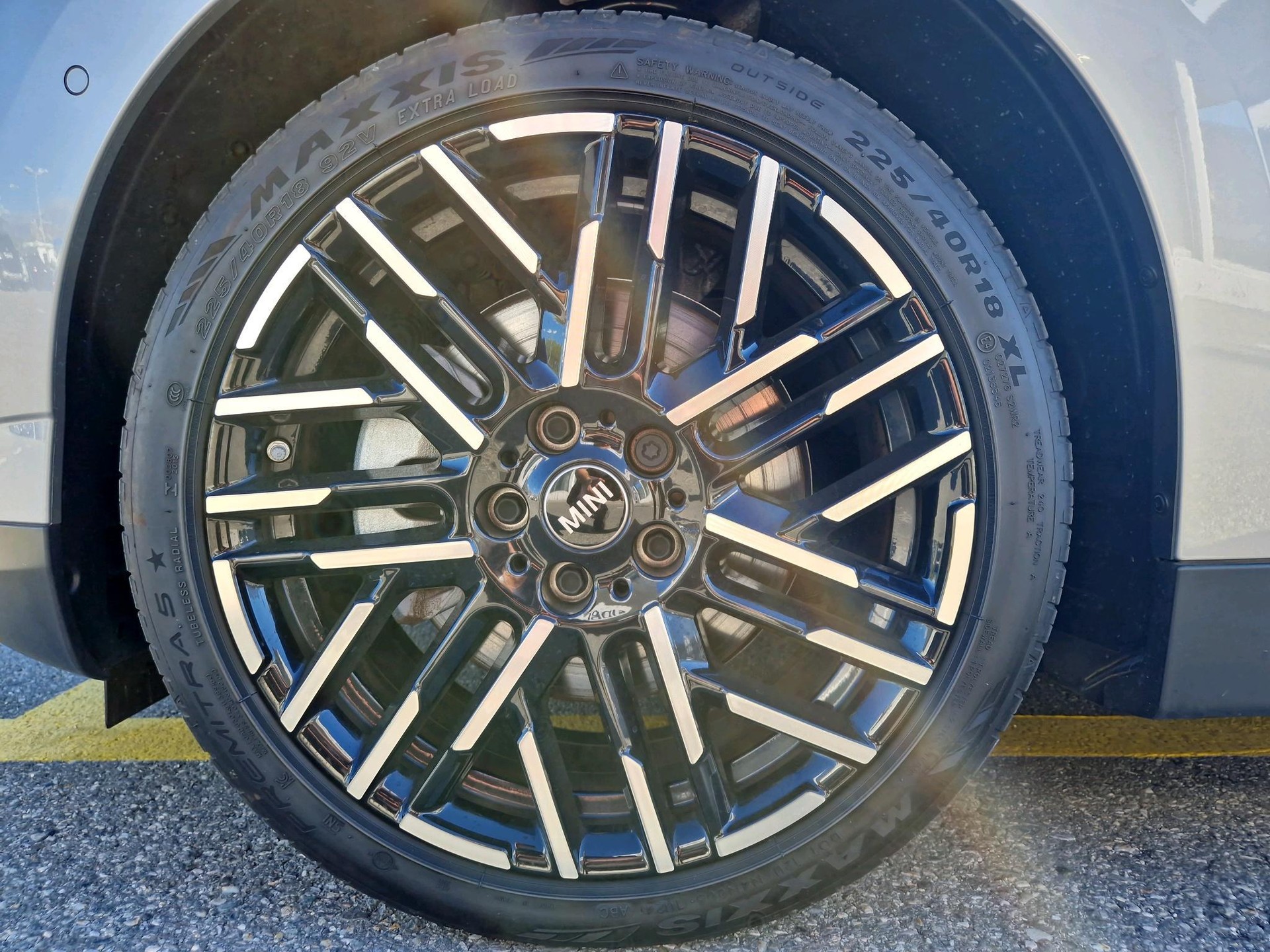 MINI Cooper SE-image-9