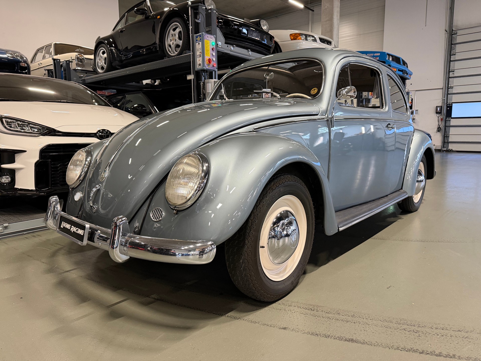 VW ovale de luxe découvrable *vétéran*-image-1