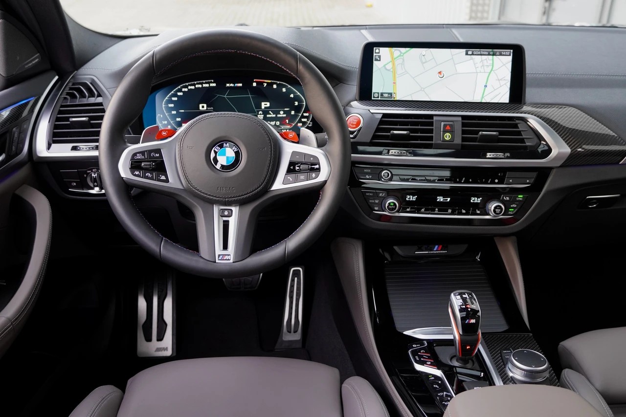 BMW M Competition-image-5