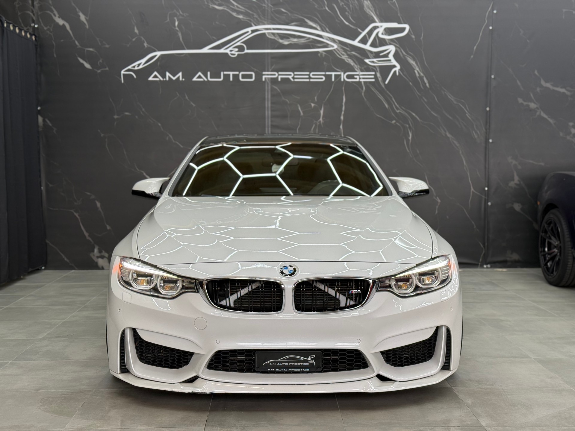 BMW M4 Coupé DKG-image-1