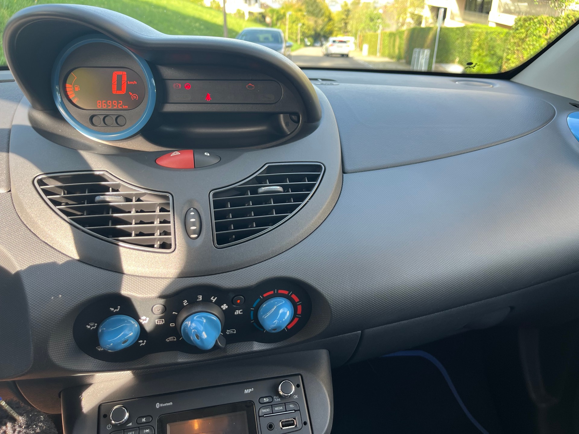 RENAULT 1.2 16V Dynamique-image-2