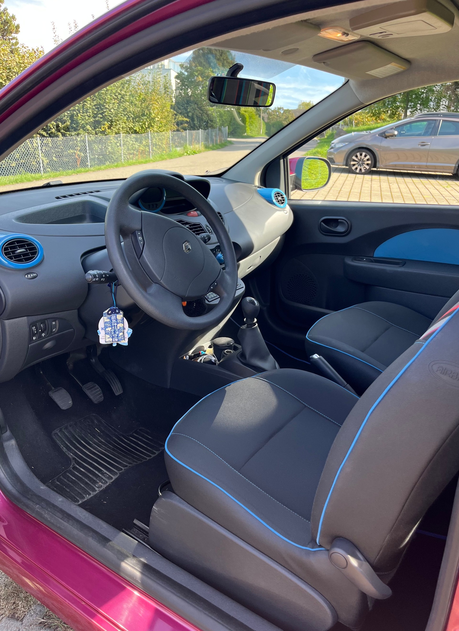 RENAULT 1.2 16V Dynamique-image-3