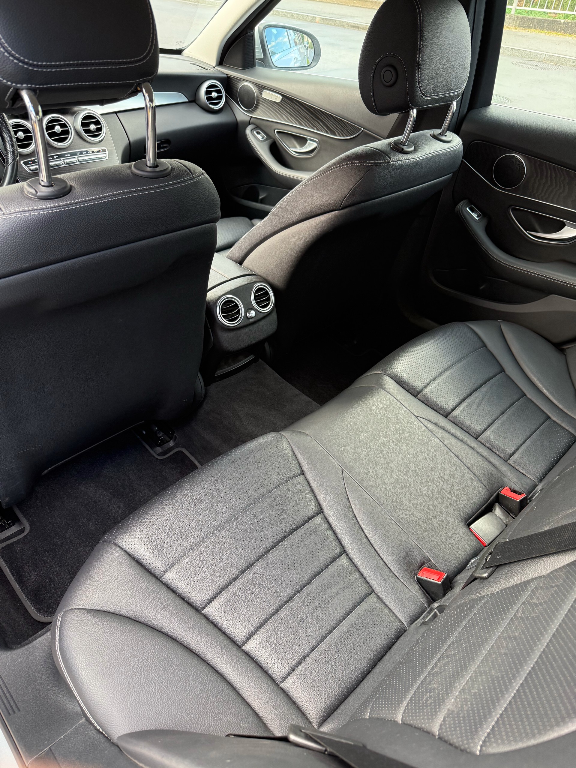 MERCEDES-BENZ C 250 d Avantgarde 4Matic 9G-Tronic-image-6