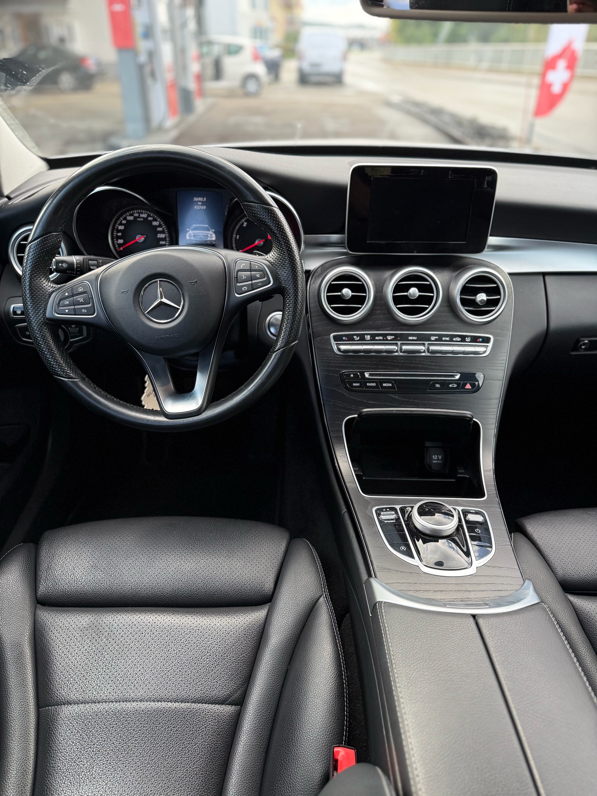 MERCEDES-BENZ C 250 d Avantgarde 4Matic 9G-Tronic-image-5
