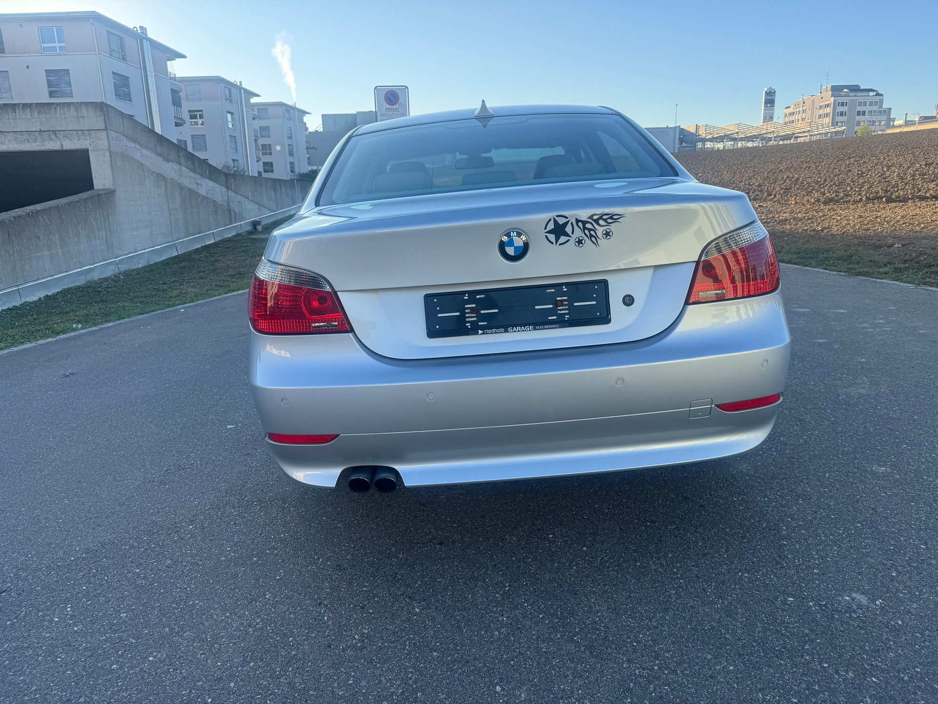 BMW 530xi-image-7