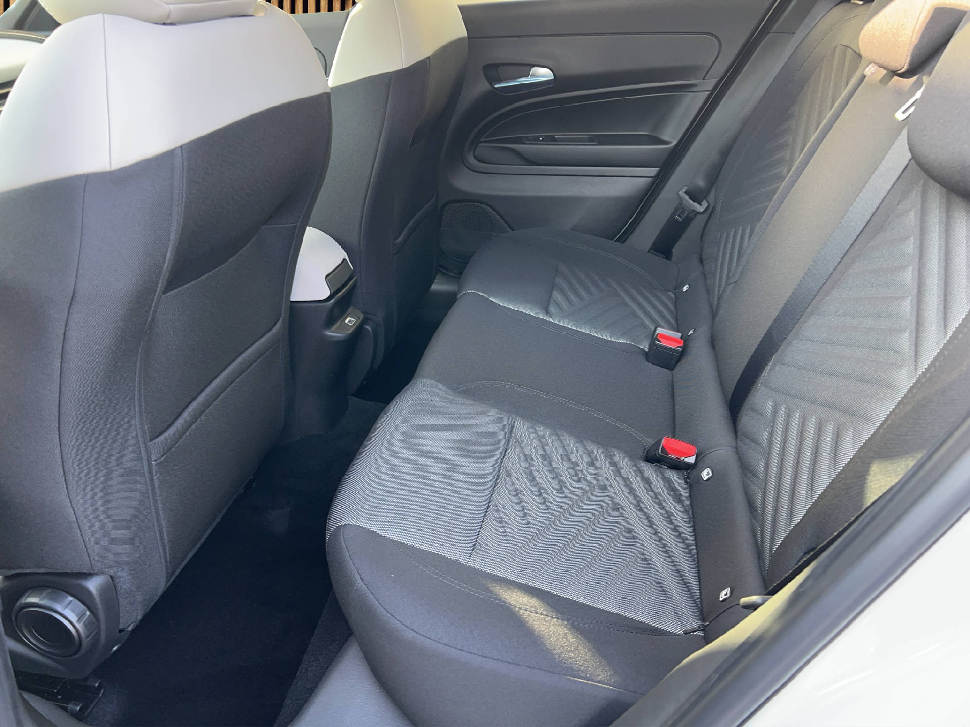 FIAT 600 1.2 Hybrid 145 La Prima-image-9