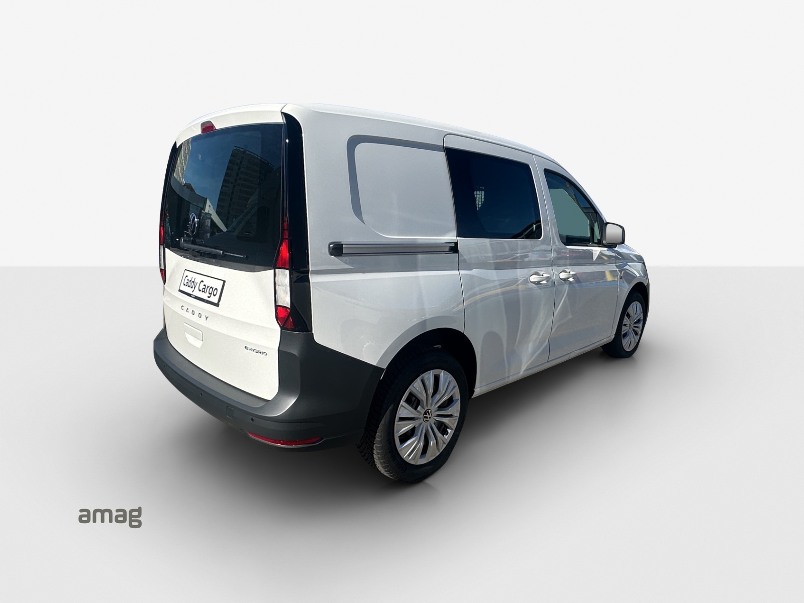VW Caddy Cargo 1.5 TSI Plug in Hybrid DSG-image-4
