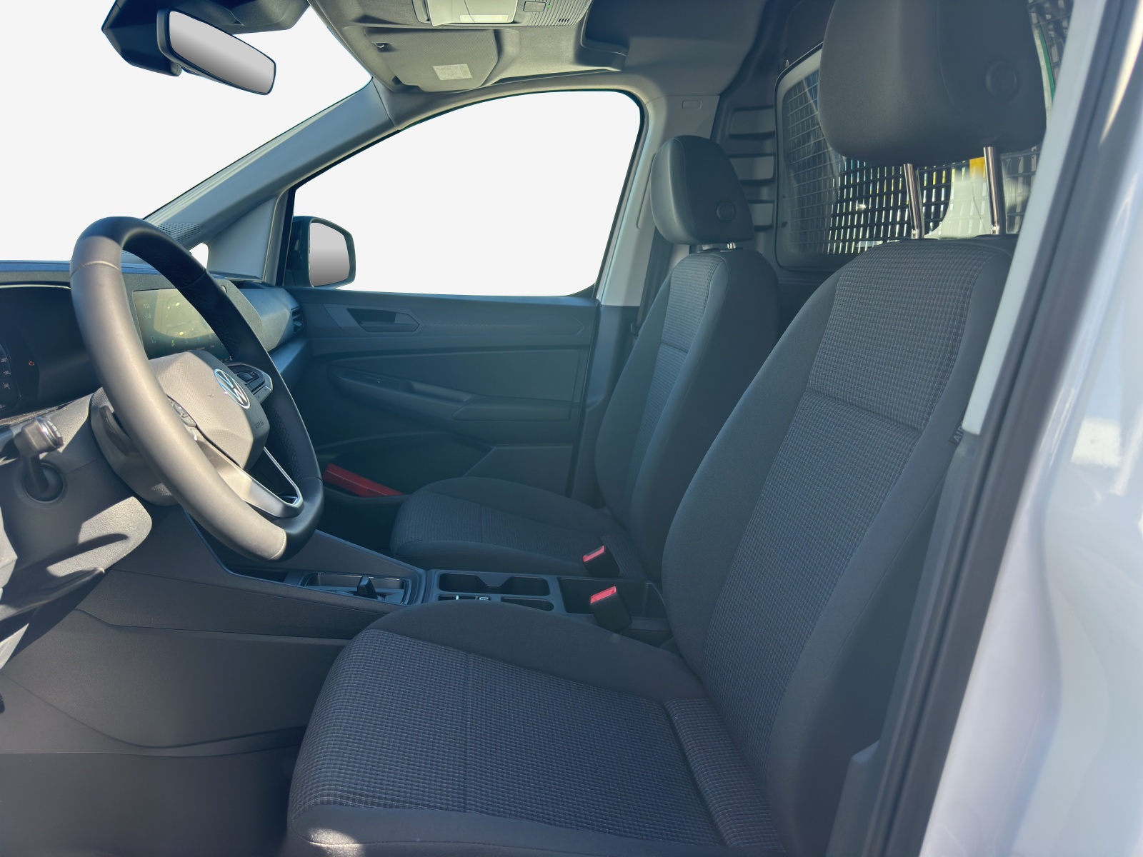 VW Caddy Cargo 1.5 TSI Plug in Hybrid DSG-image-7