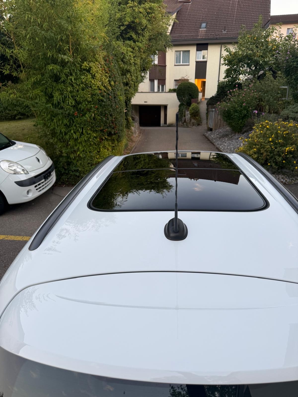 MINI 1.6i Cooper S ALL4-image-2