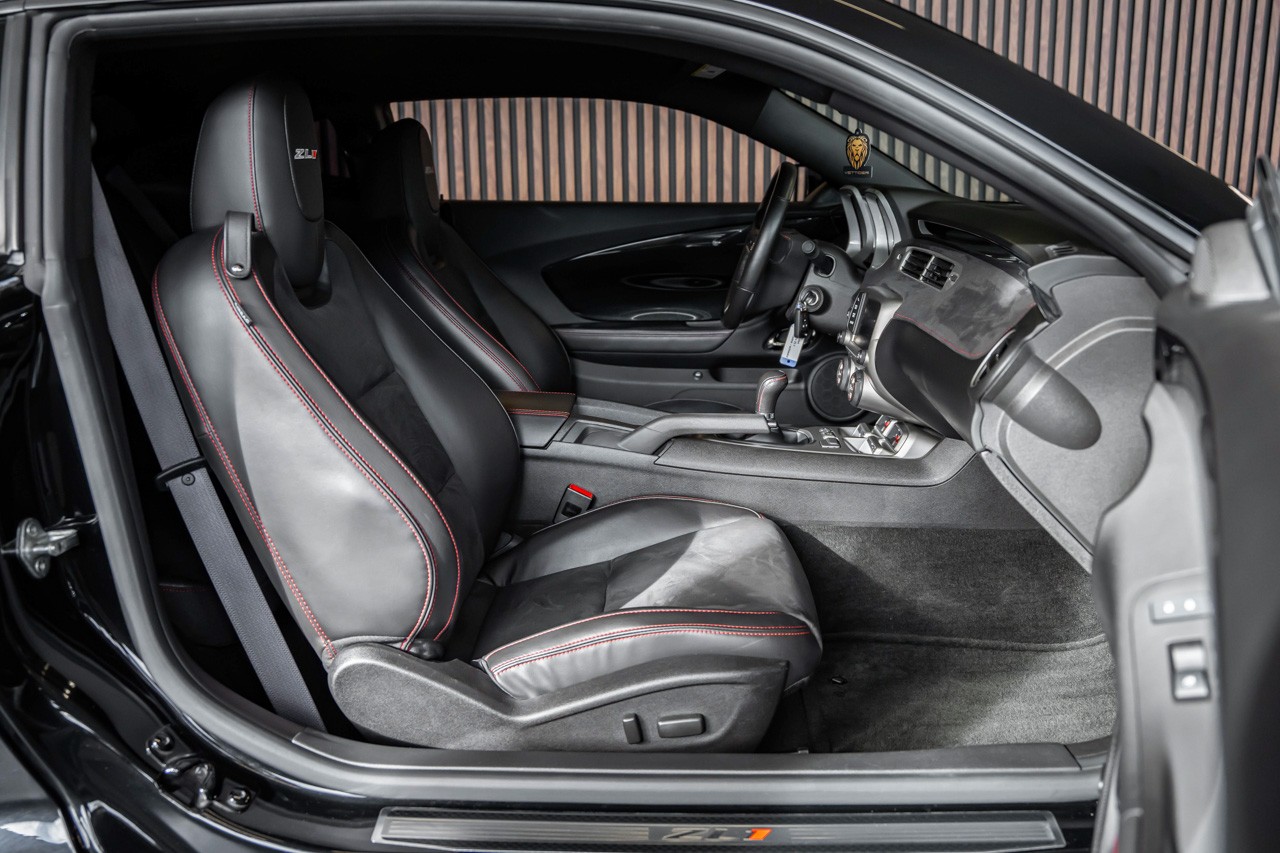 CHEVROLET Camaro ZL1 6.2 Coupé-image-17