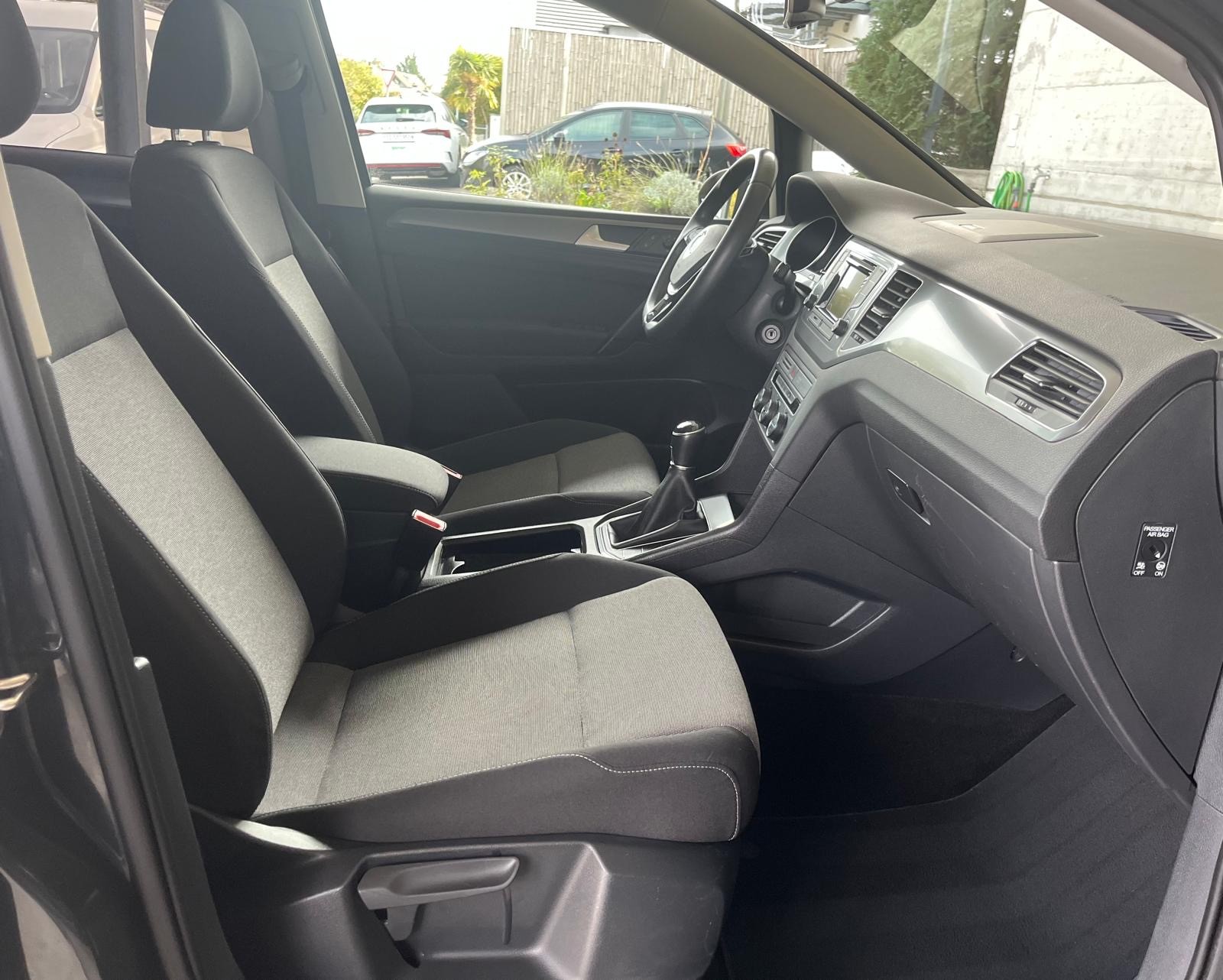 VW Golf Sportsvan 1.2 TSI Trendline-image-10