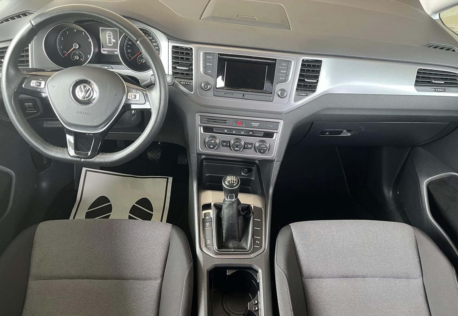 VW Golf Sportsvan 1.2 TSI Trendline-image-12