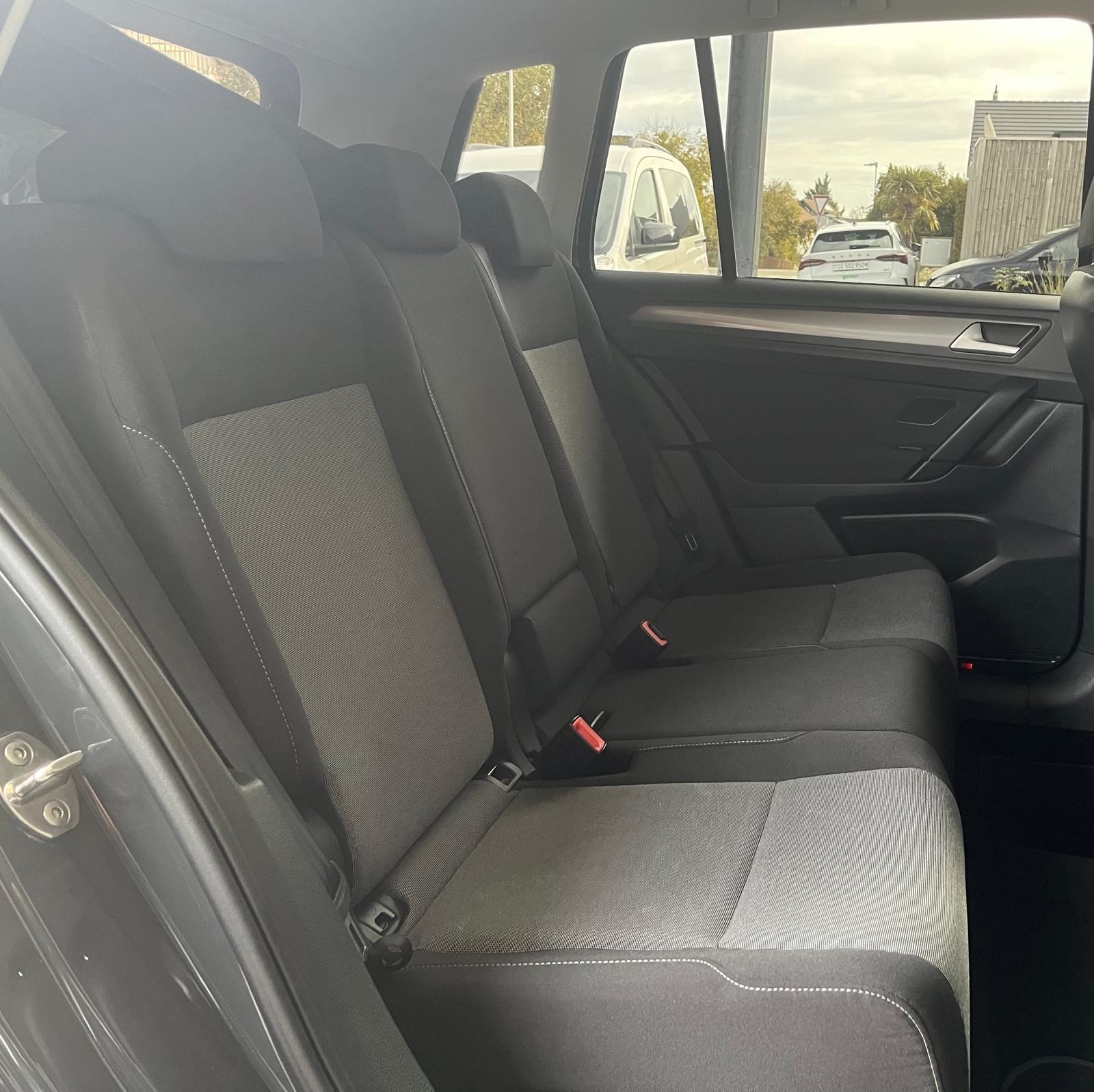 VW Golf Sportsvan 1.2 TSI Trendline-image-14