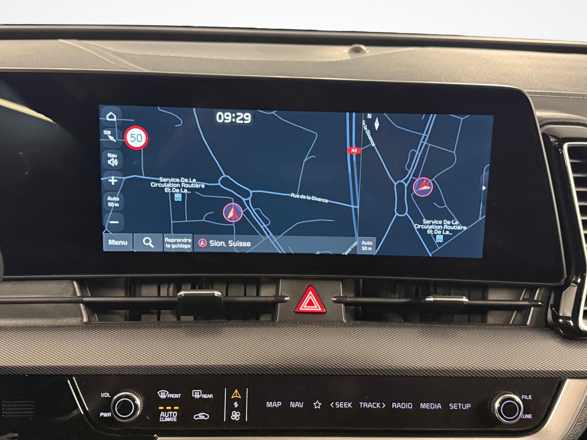 KIA Sportage 1.6 T-GDi Hybrid GT-Line-image-14