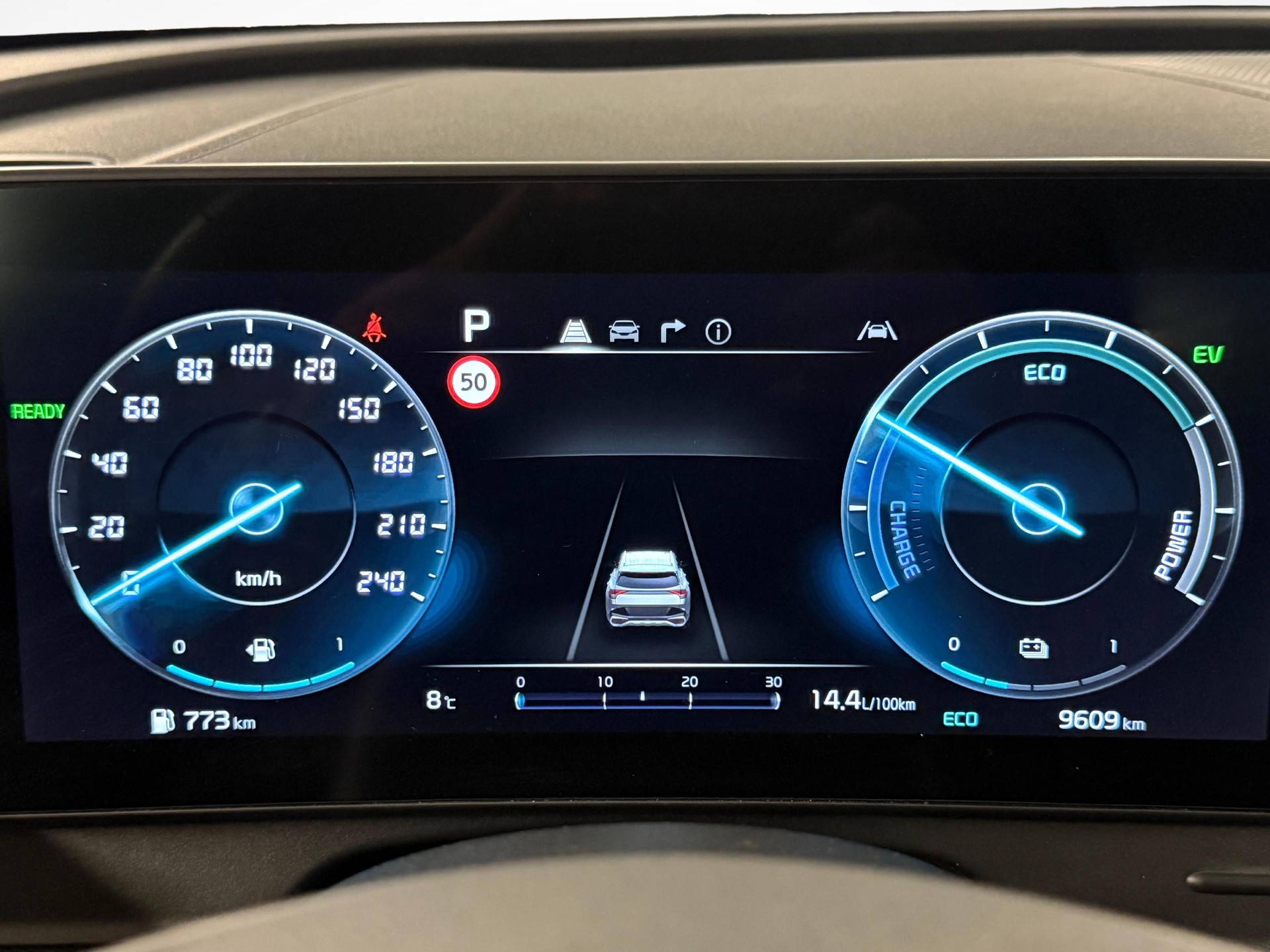 KIA Sportage 1.6 T-GDi Hybrid GT-Line-image-13