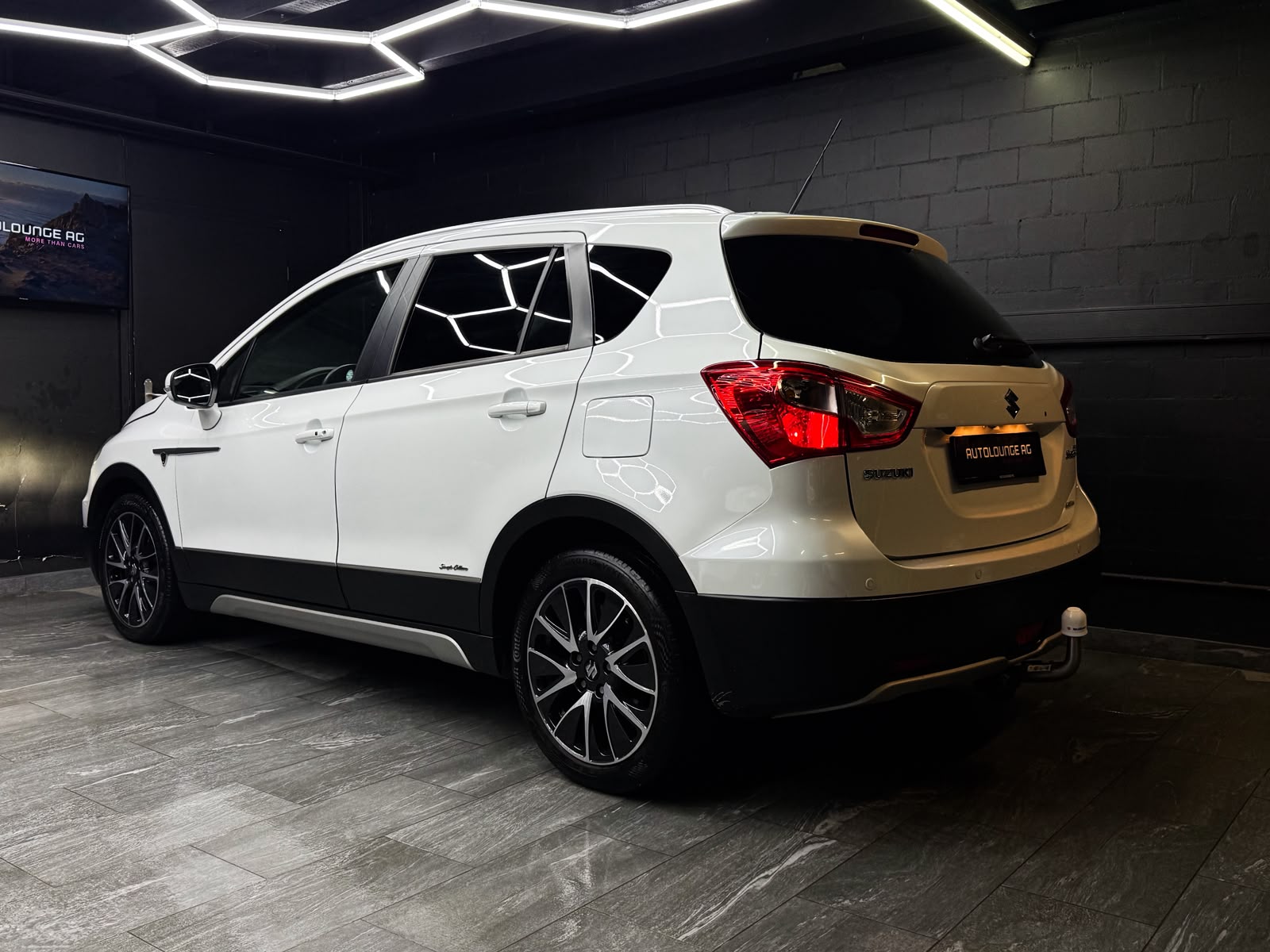 SUZUKI SX4 S-Cross 1.6 16V Sergio Cellano Top 4WD CVT7-image-4