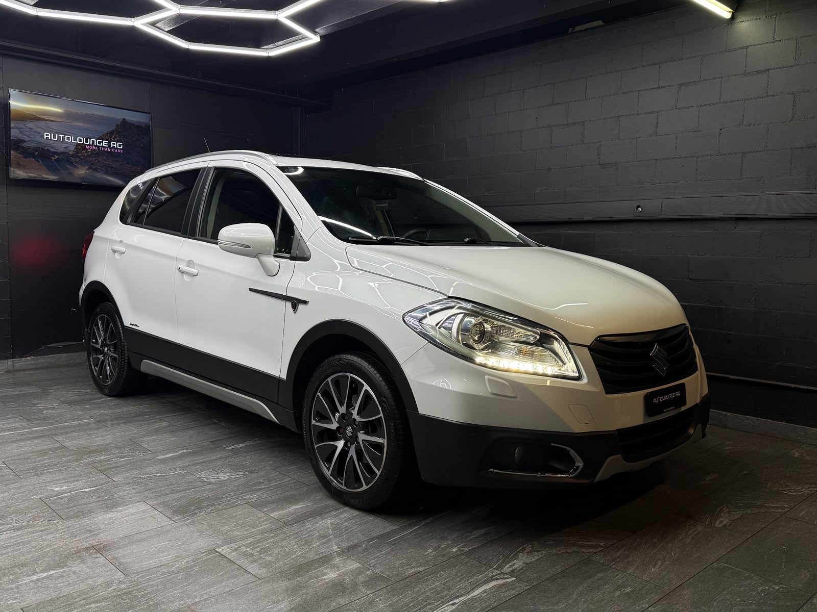 SUZUKI SX4 S-Cross 1.6 16V Sergio Cellano Top 4WD CVT7-image-1