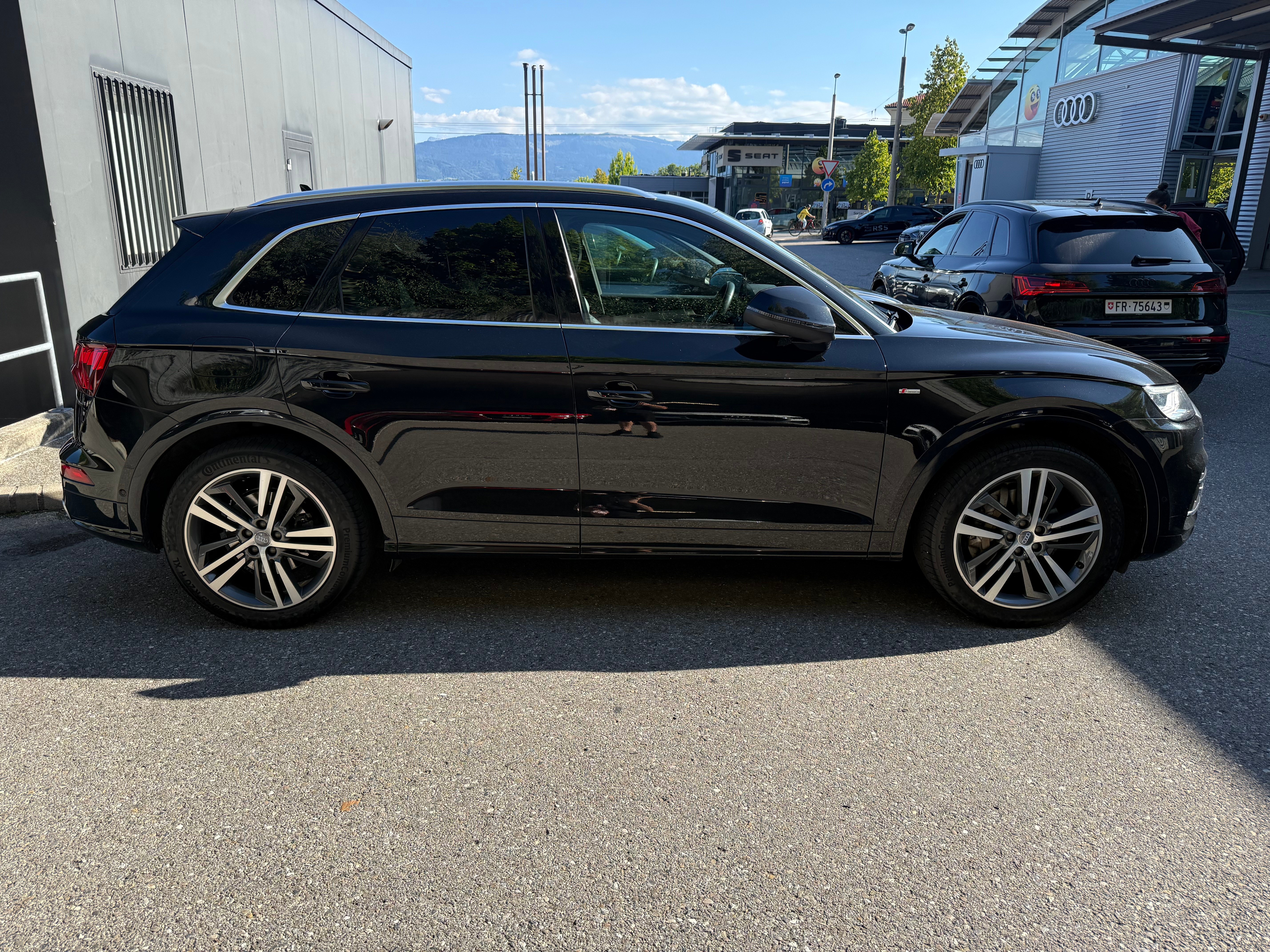 Car photo
