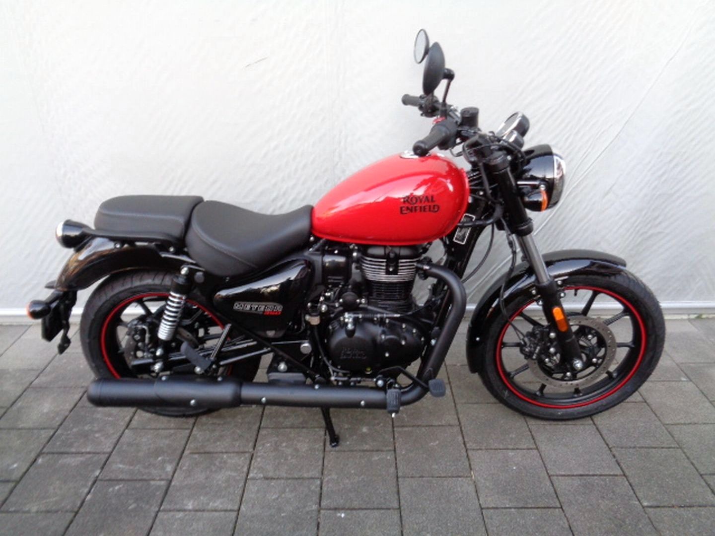 ROYAL ENFIELD METEOR FIREBALL 350 E5