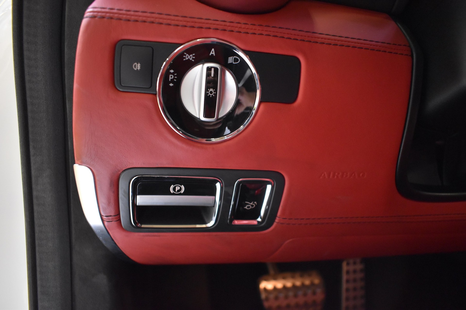MERCEDES-BENZ SLS 63 AMG Speedshift-image-25