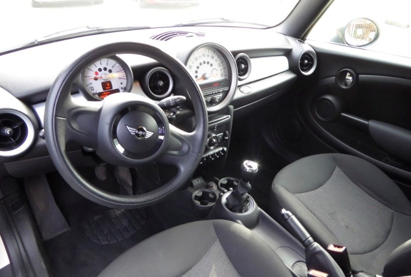 MINI One Clubvan-image-5