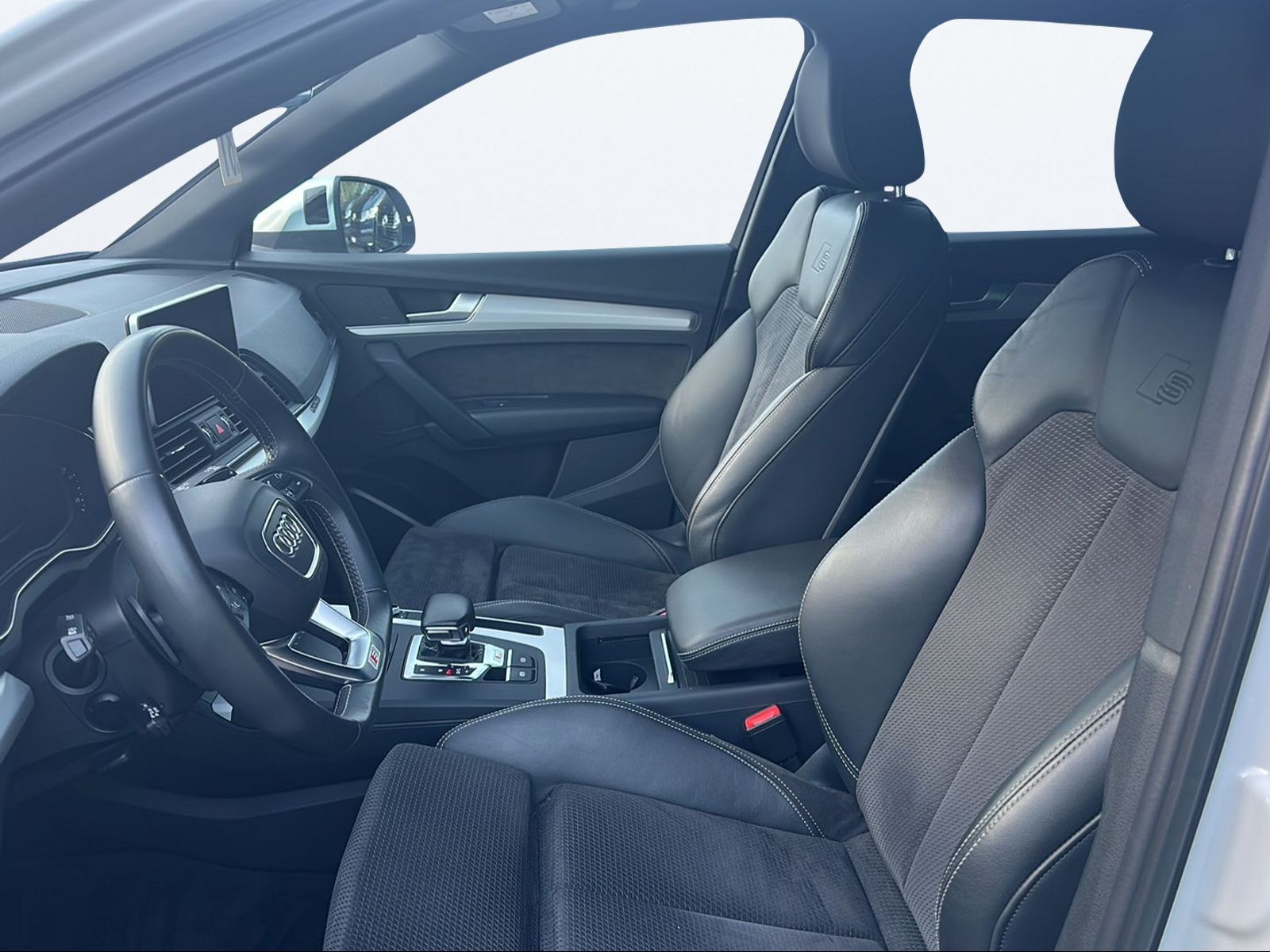 AUDI SQ5 3.0 TFSI quattro S-tronic-image-10