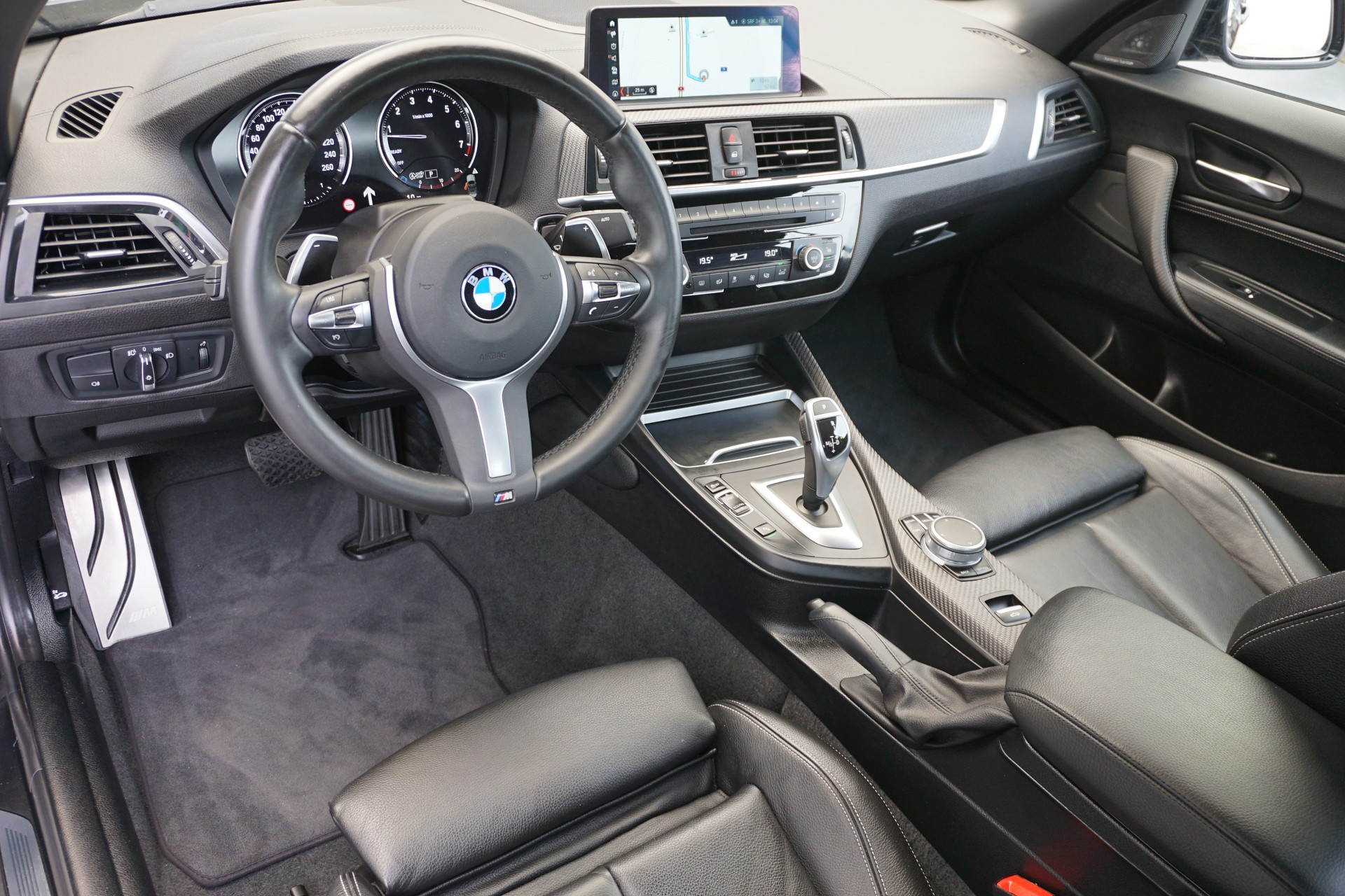 BMW M240i xDrive Cabriolet 340PS-image-22