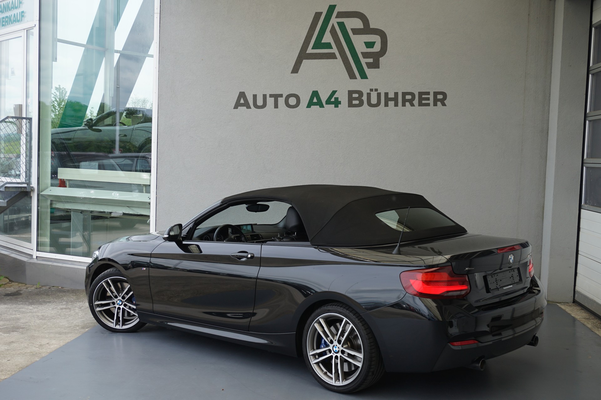 BMW M240i xDrive Cabriolet 340PS-image-9