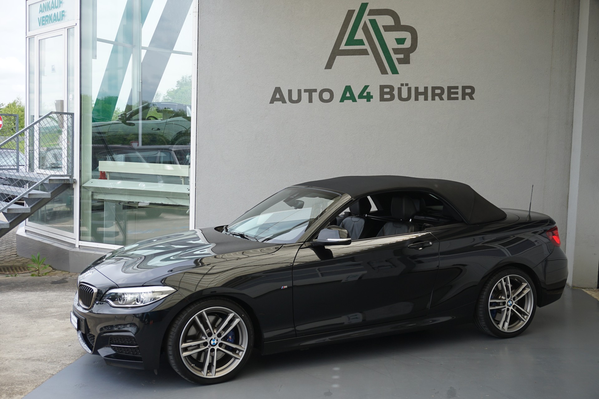 BMW M240i xDrive Cabriolet 340PS-image-6