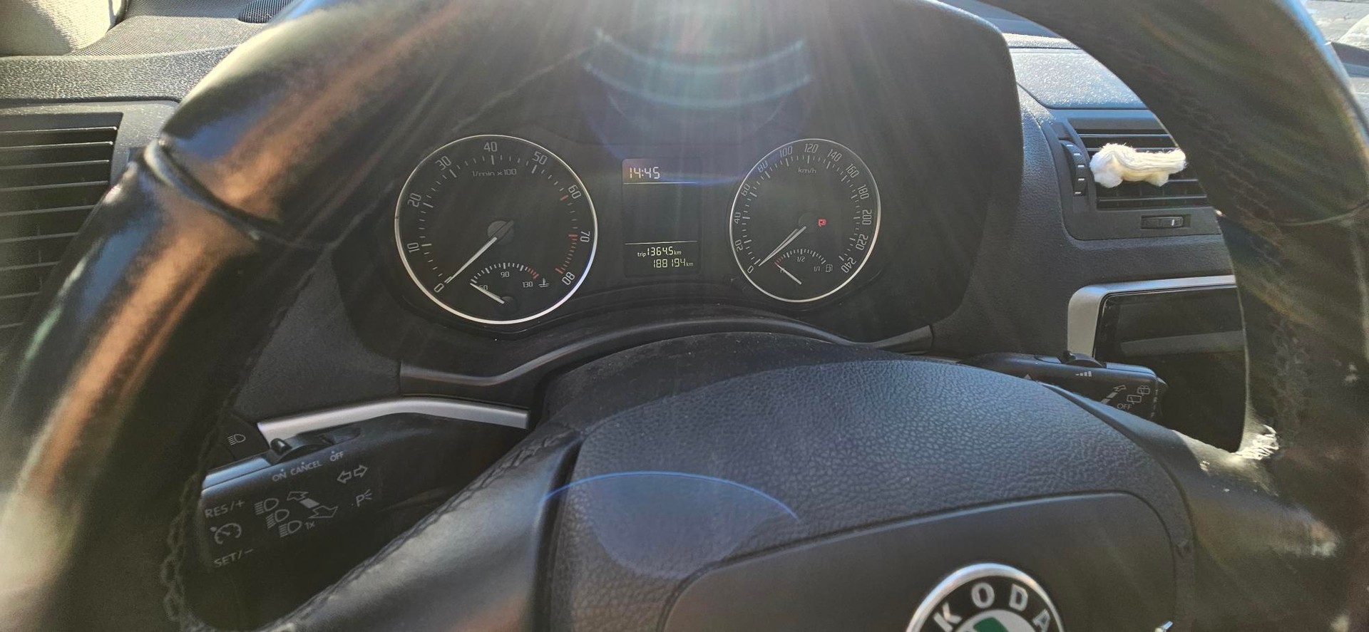 SKODA Octavia Combi 1.8 TSI Arosa 4x4-image-10