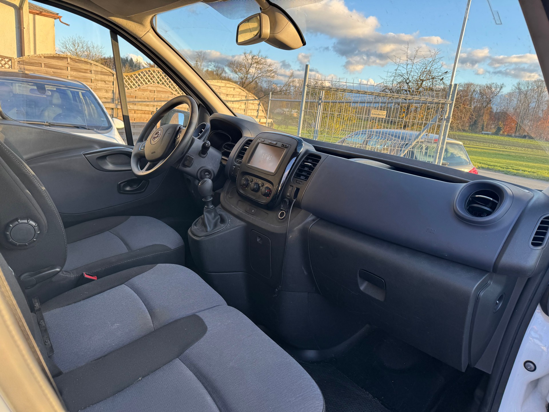 OPEL Vivaro 1.6 BiTurbo CDTI ecoFLEX 2.9t L1H1-image-5