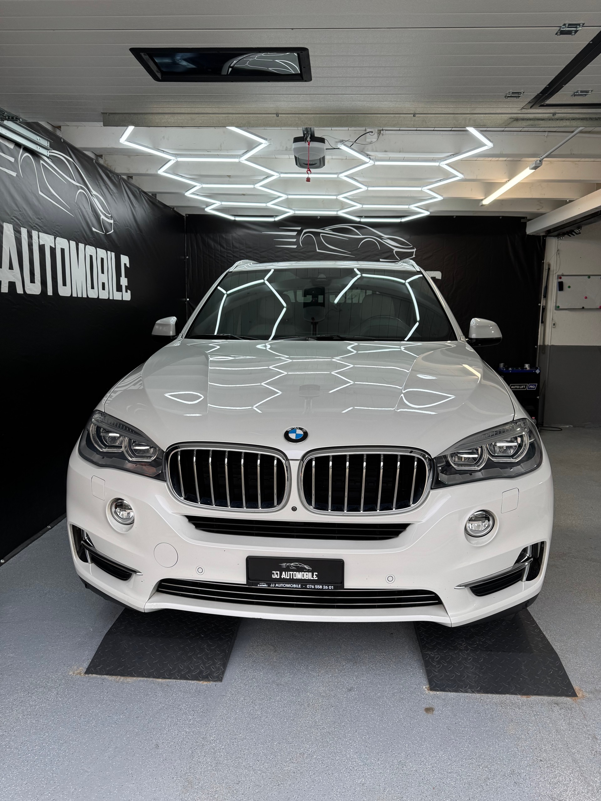 BMW X5 xDrive 30d Steptronic-image-1