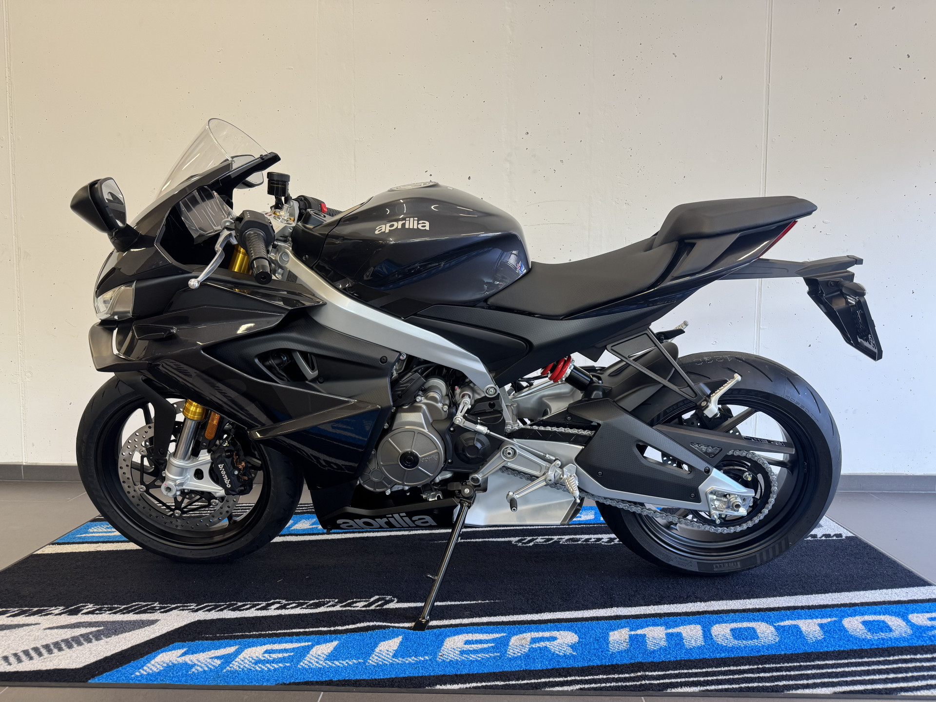 APRILIA RS 660 E5+ Dark Edition (35kW)-showroom-element-1