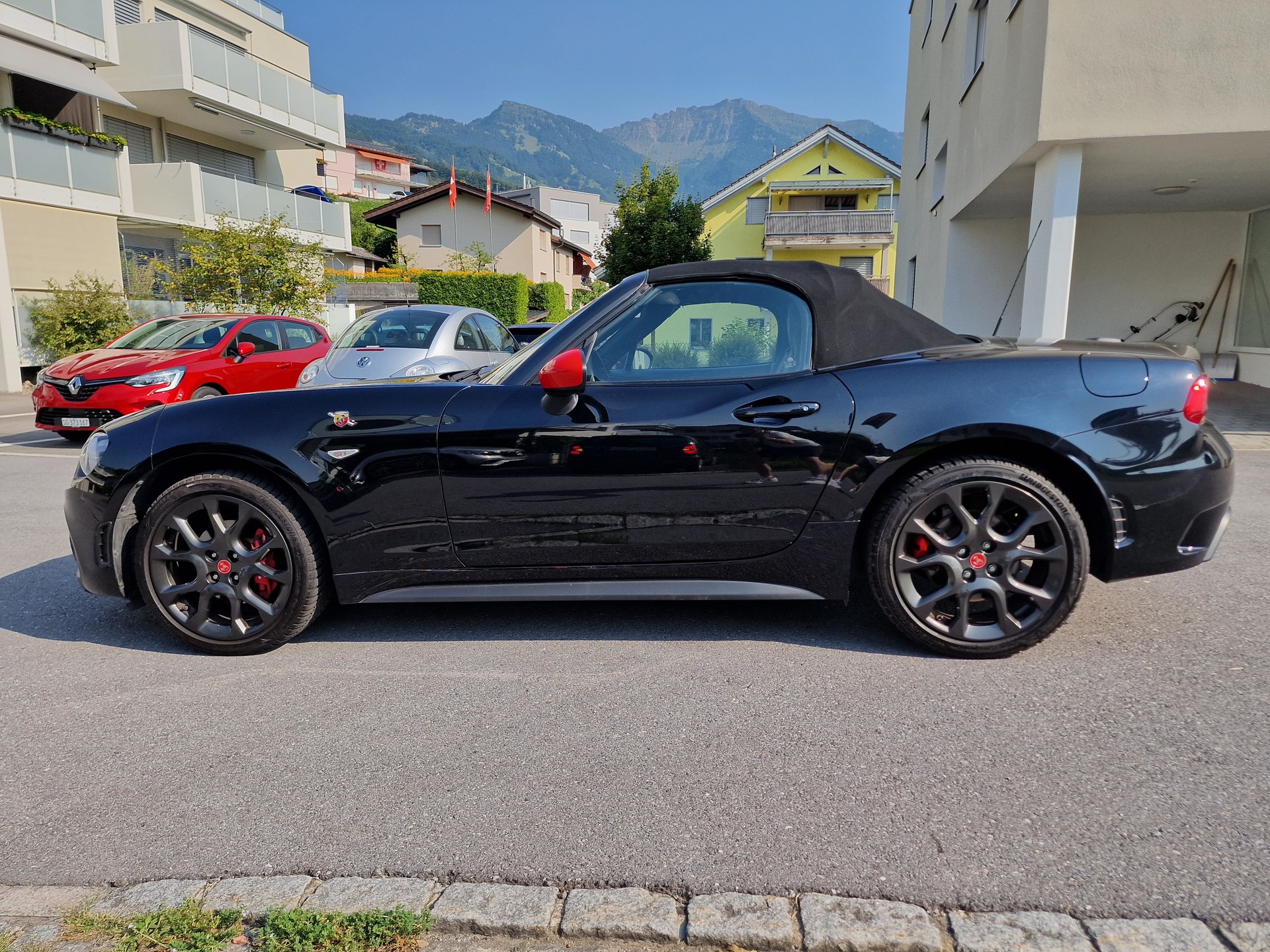 FIAT 124 Spider 1.4 TB Abarth-image-0