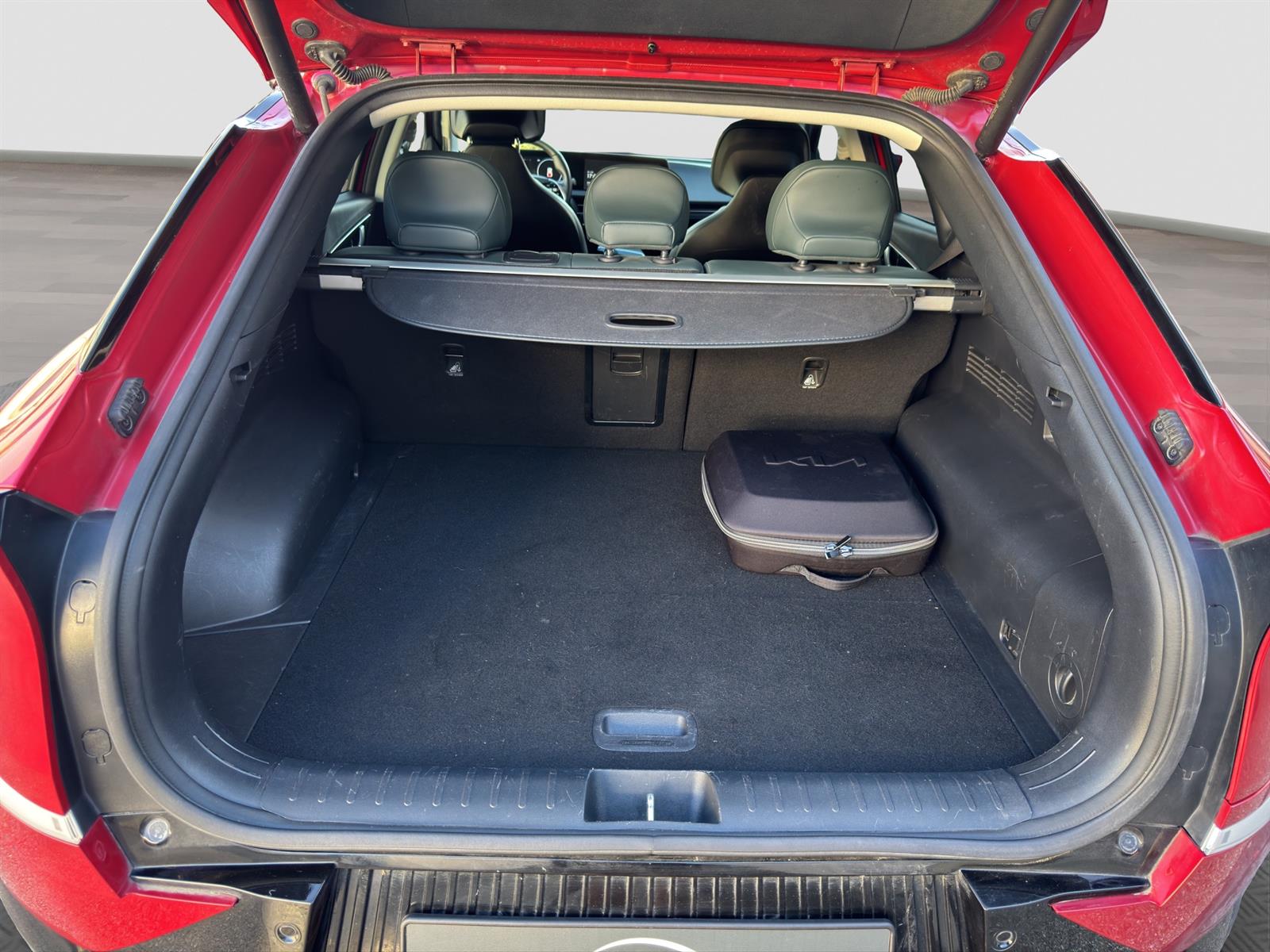 KIA EV6 77 kWh 4x4-image-5