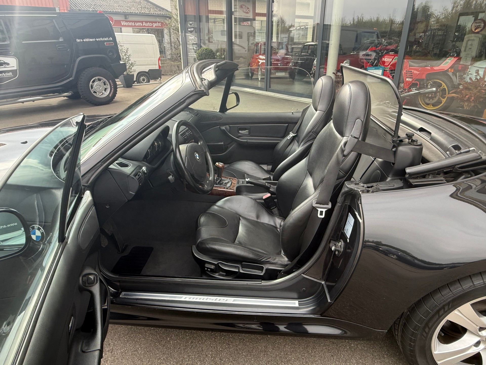 BMW Z3 2.8i Roadster-image-7