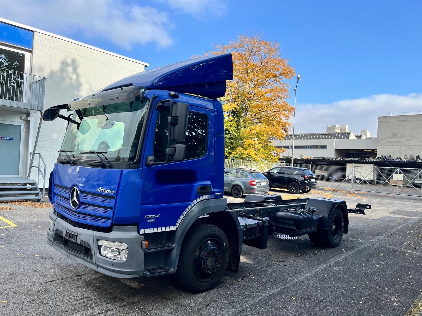 MERCEDES-BENZ Atego 1224-showroom-element-1