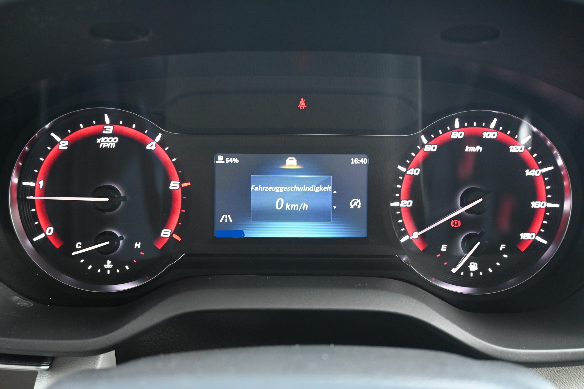 MAXUS Deliver 9 2.0D L3H2 RWD Base-image-8