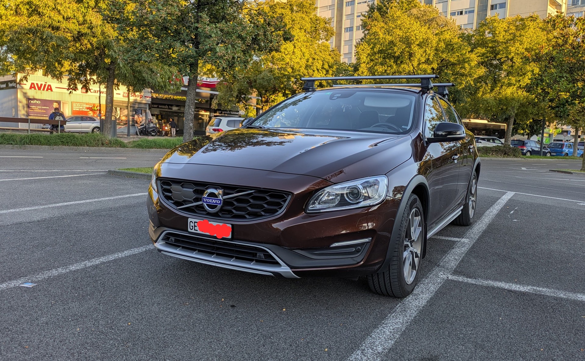 VOLVO S60 Cross Country T5 AWD Summum Geartronic-image-1