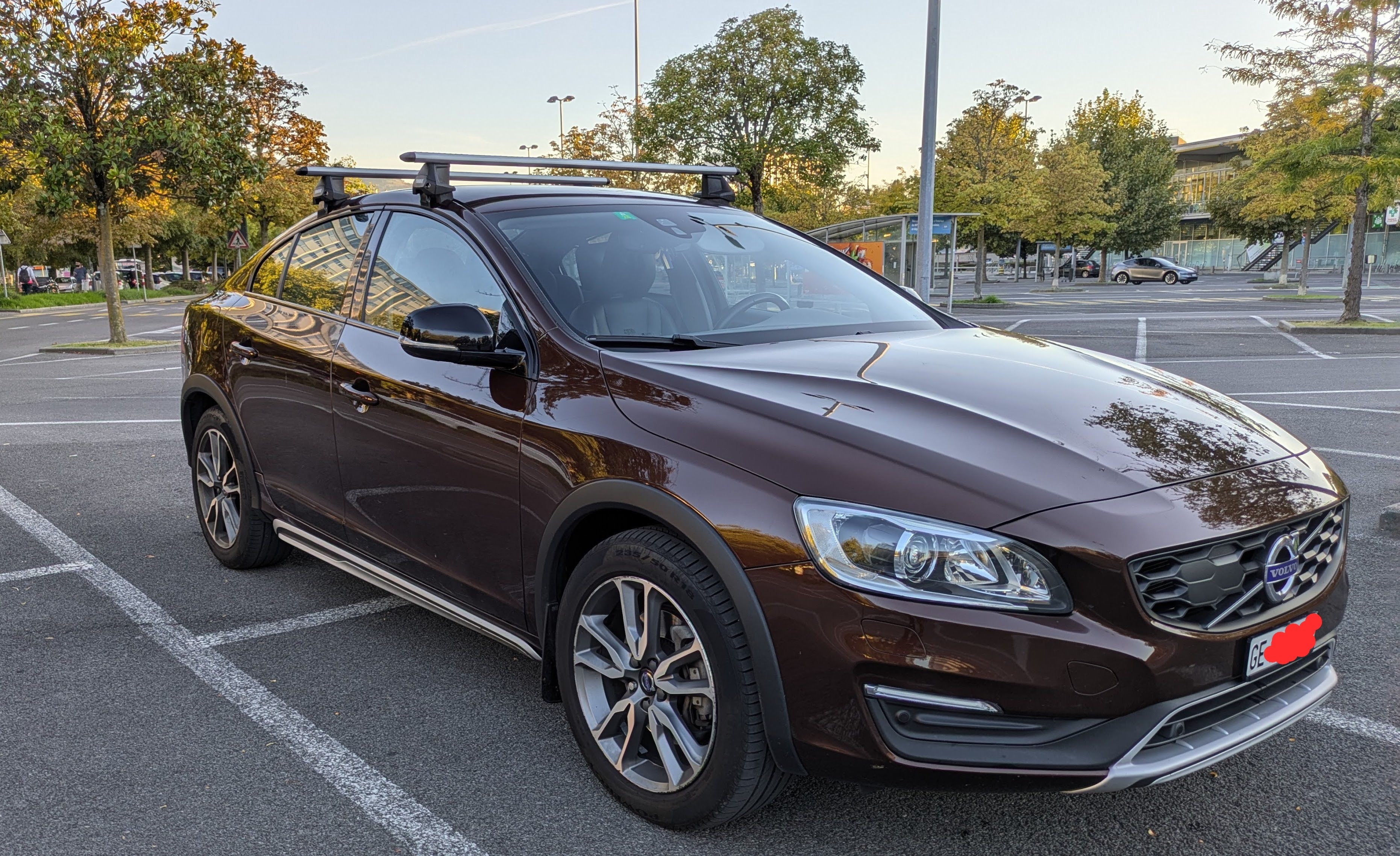 VOLVO S60 Cross Country T5 AWD Summum Geartronic — slika 1