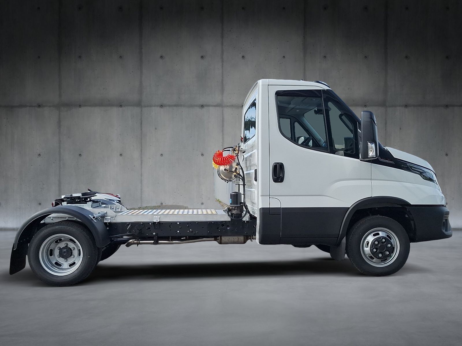 IVECO Daily Sattel 50C18T-image-4