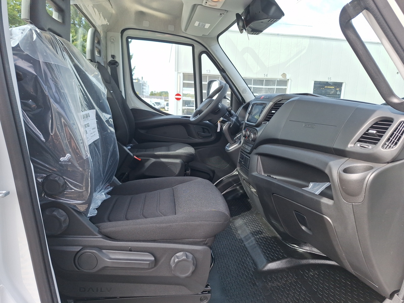 IVECO Daily Sattel 50C18T-image-9