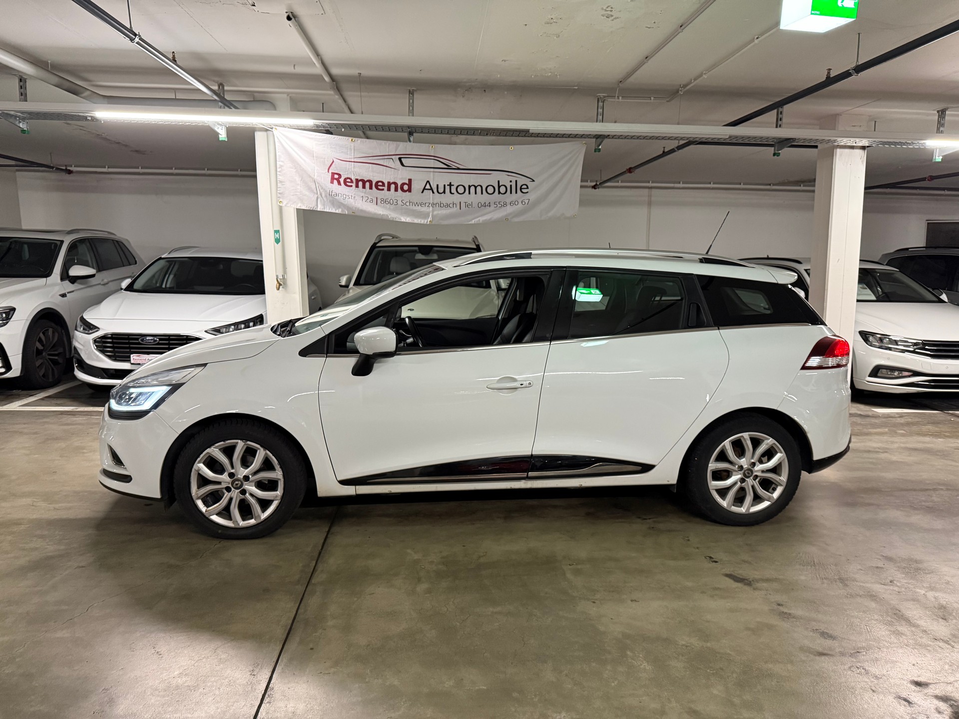 RENAULT Clio Grandtour 1.5 dCi Intens EDC-image-3