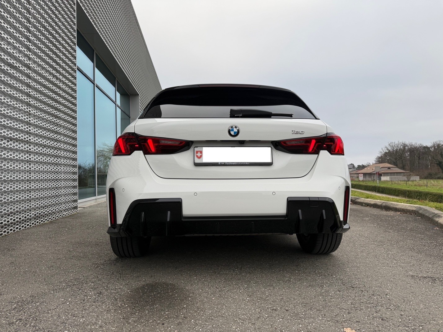 BMW 120 M Sport Steptronic-image-14