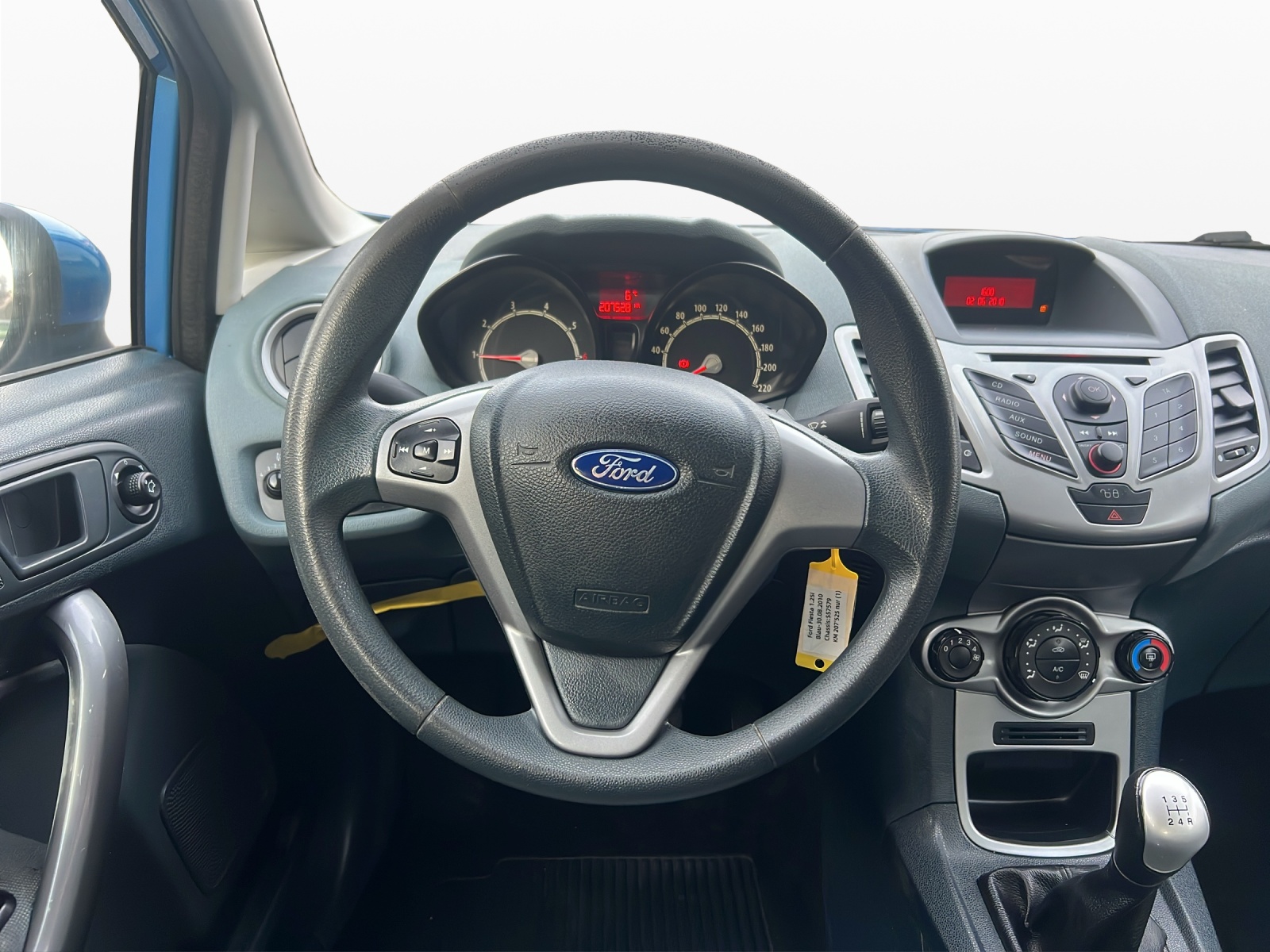 FORD Fiesta 1.25 16V Ambiente-image-10