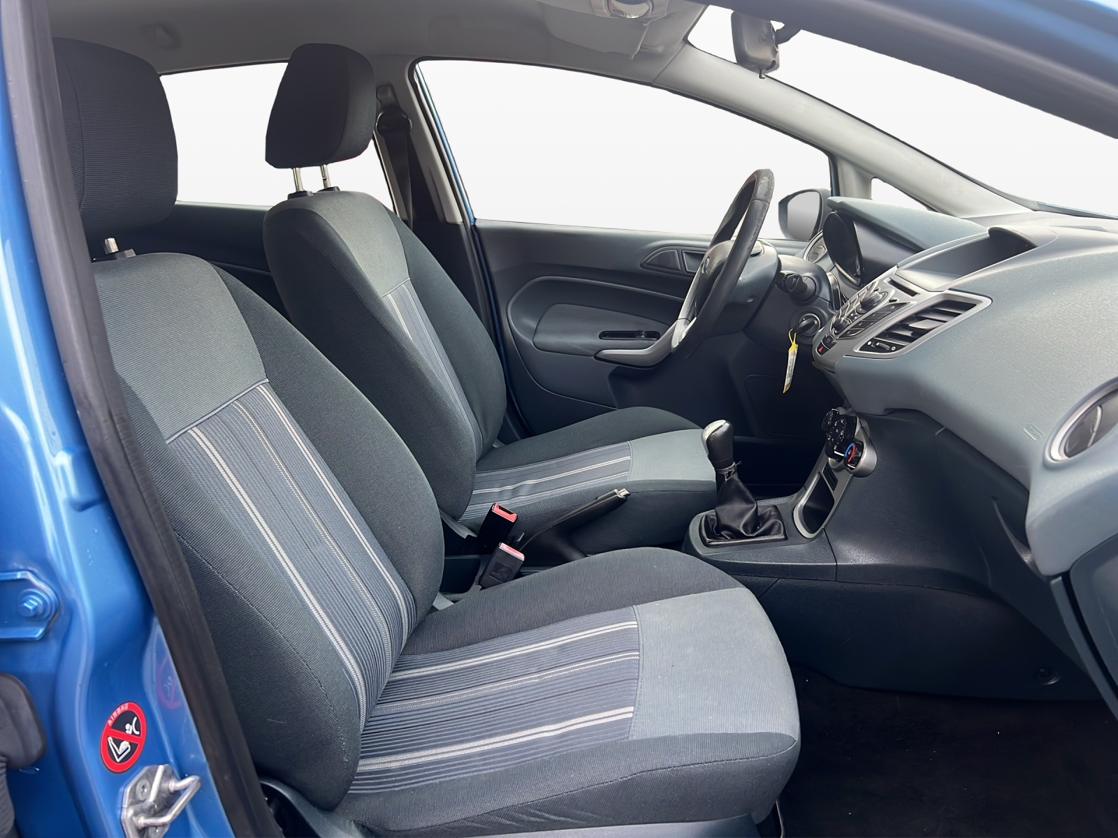 FORD Fiesta 1.25 16V Ambiente-image-14