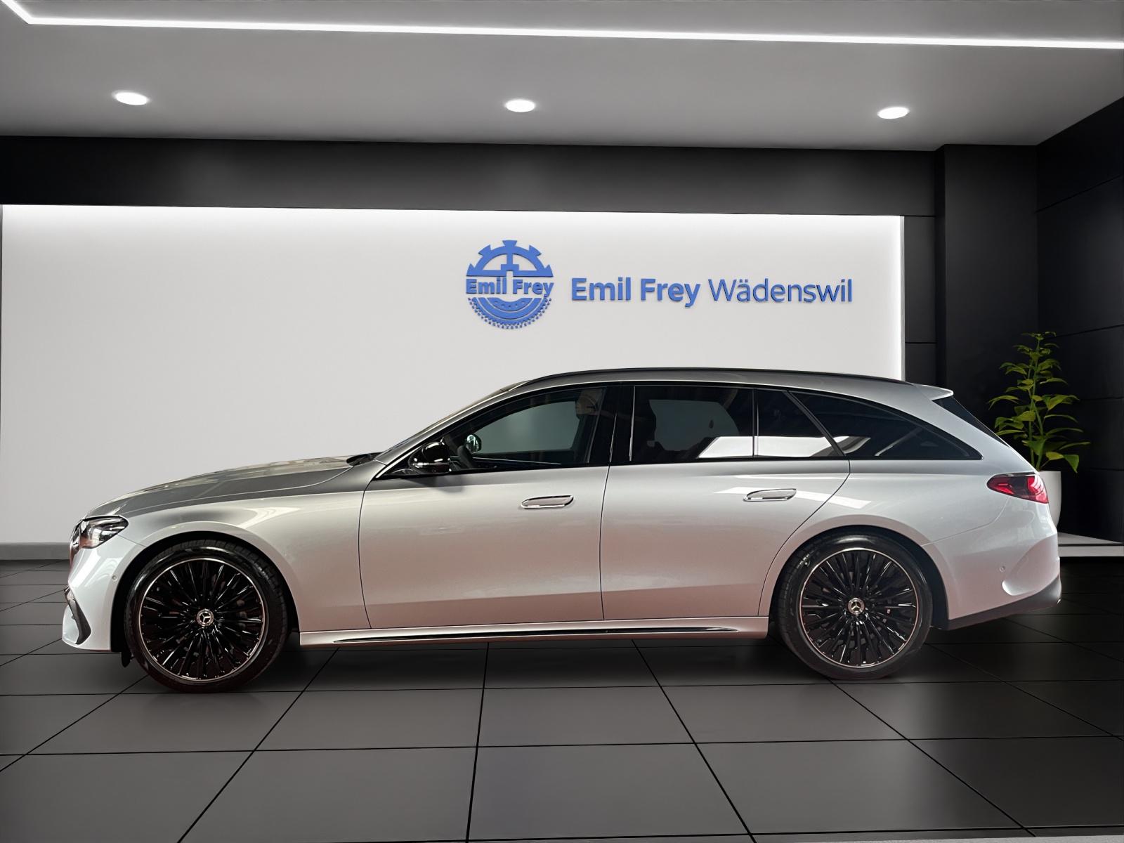 MERCEDES-BENZ E 220 d 4MATIC T-Modell AMG Line-image-1