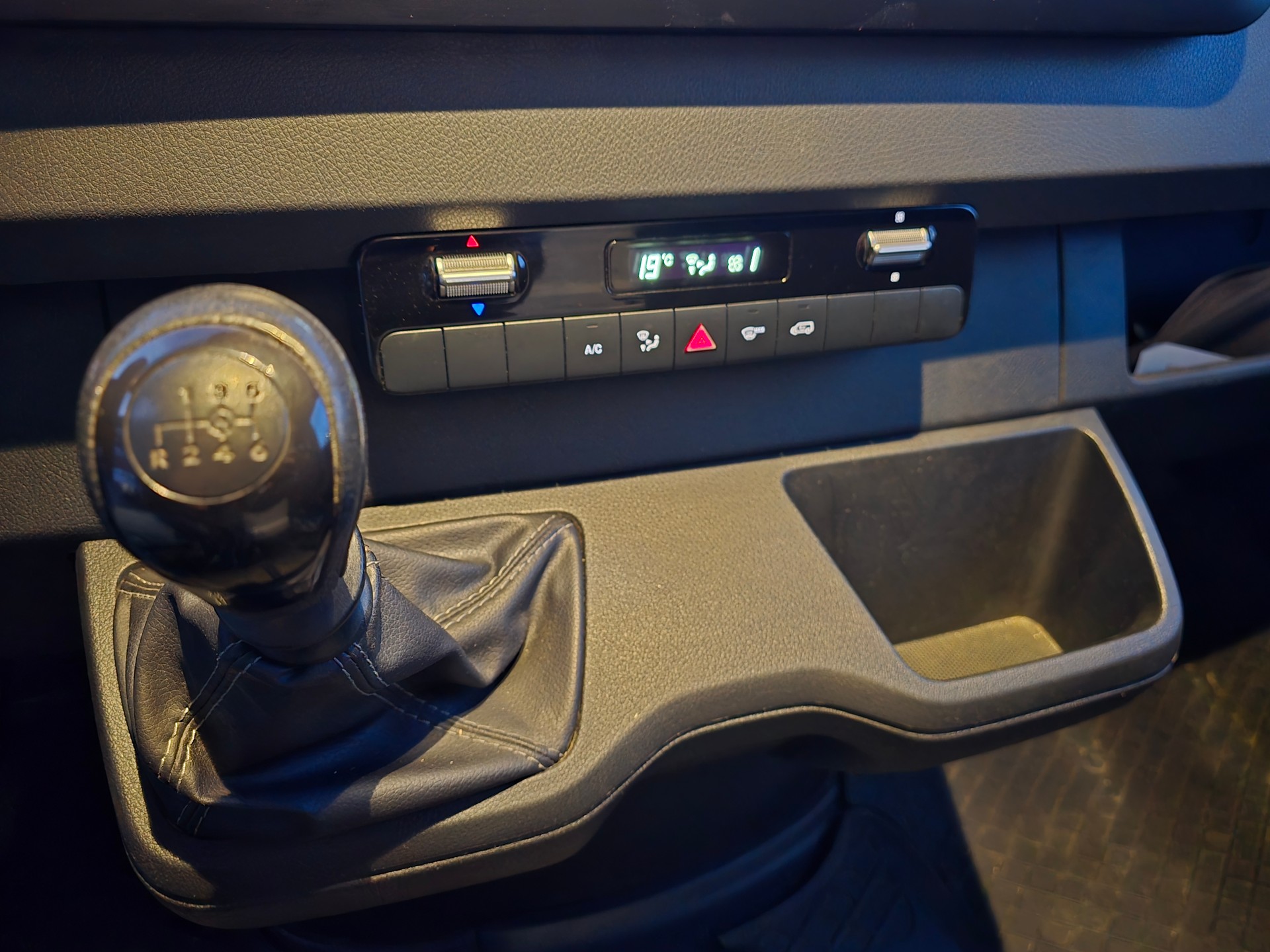 MERCEDES-BENZ Sprinter 316 CDI Lang-image-14