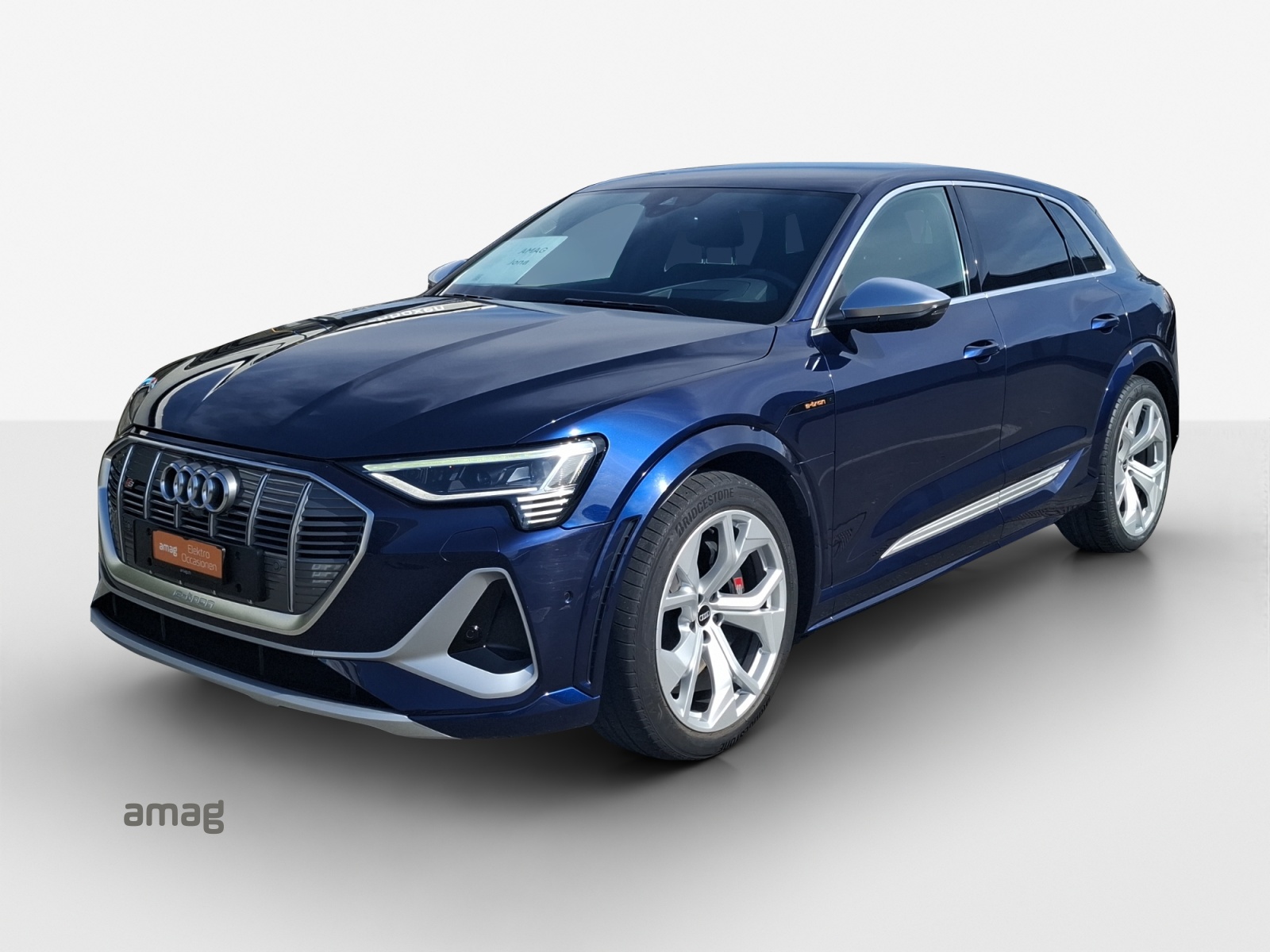 AUDI e-tron S quattro-image-0